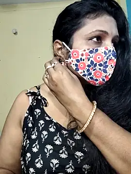 Hotty Sonali online show from November 17, 2025, 1:22 am