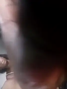 melaninbaebyy online show from April 1, 2026, 7:42 am