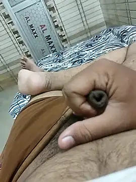 brownbear6 online show from September 20, 2025, 1:34 pm