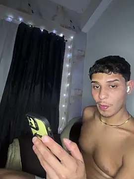 Harrisonvillalobos online show from March 10, 2026, 7:13 am