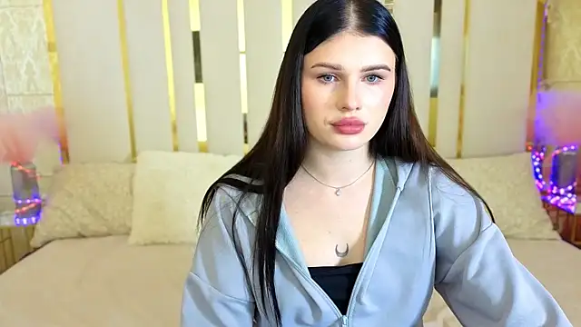 Neyla Charm online show from October 17, 2025, 12:30 pm