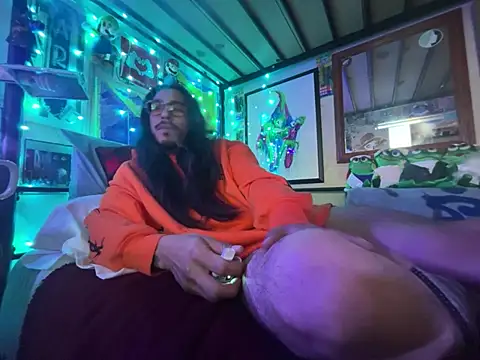 bigdickkane300 online show from May 7, 2026, 4:56 pm