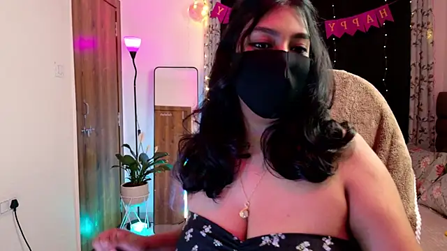 Gulaboo100 online show from January 11, 2026, 5:51 pm