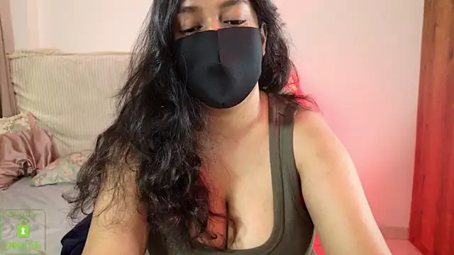 Gulaboo100 online show from May 13, 2026, 6:22 am