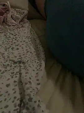 gabiluxe69 online show from March 10, 2026, 8:47 pm