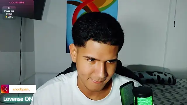 juanacock 1 online show from October 25, 2025, 2:41 am