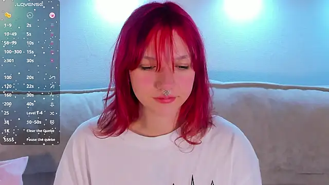 Snapshot of Molly_Platt chatting on September 10, 2025, 9:09 am Molly Platt online show from September 10, 2025, 9:09 am