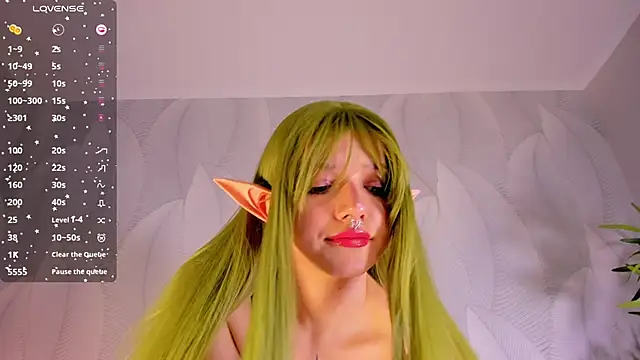 Snapshot of Molly_Platt chatting on September 13, 2025, 8:14 am Molly Platt online show from September 13, 2025, 8:14 am