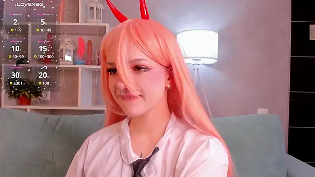 Snapshot of Molly_Platt chatting on October 28, 2025, 9:24 am Molly Platt online show from October 28, 2025, 9:24 am