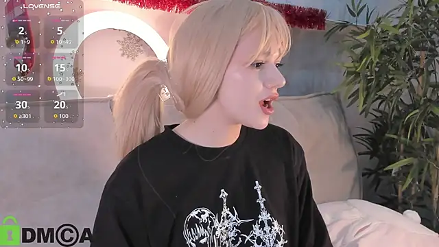 Molly Platt online show from January 14, 2026, 9:37 am