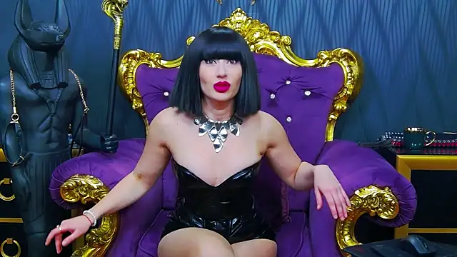 Snapshot of LaraMaeve chatting on January 17, 2026, 6:40 am LaraMaeve online show from January 17, 2026, 6:40 am