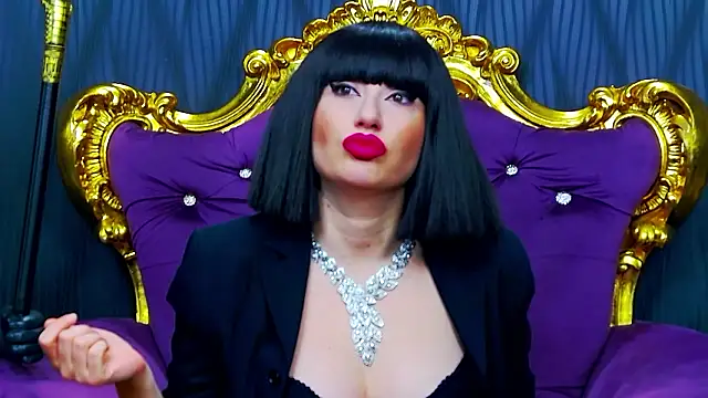 Snapshot of LaraMaeve chatting on February 6, 2026, 6:07 am LaraMaeve online show from February 6, 2026, 6:07 am