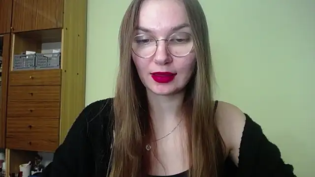 Snapshot of LooveELLYx chatting on December 12, 2024, 2:55 pm LooveELLYx online show from December 12, 2024, 2:55 pm