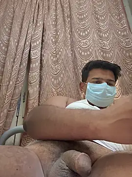 Snapshot of Ali_1302 chatting on February 27, 2026, 5:57 pm Ali 1302 online show from February 27, 2026, 5:57 pm