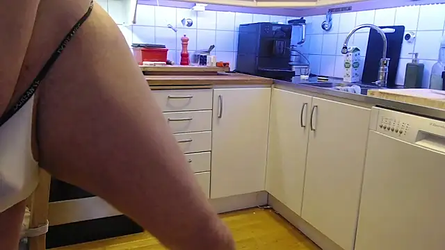 Kleboron online show from December 2, 2025, 7:14 am