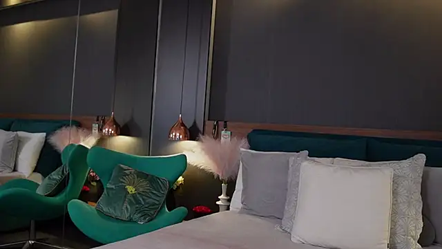 EmilyTrix online show from March 2, 2026, 5:30 am