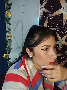 karinnahotdirty online show from May 14, 2026, 9:10 pm