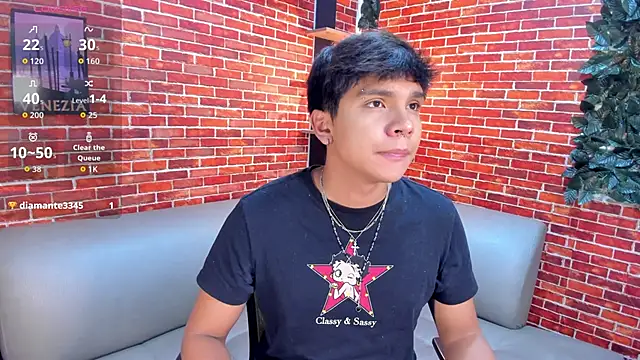 Snapshot of Thiago_Kozak chatting on May 5, 2026, 1:41 pm Thiago Kozak online show from May 5, 2026, 1:41 pm