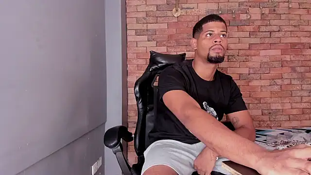 Snapshot of yurgaki_21 chatting on February 27, 2026, 7:36 pm yurgaki 21 online show from February 27, 2026, 7:36 pm