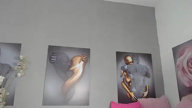 AntonellaBlanc online show from March 25, 2026, 2:34 pm