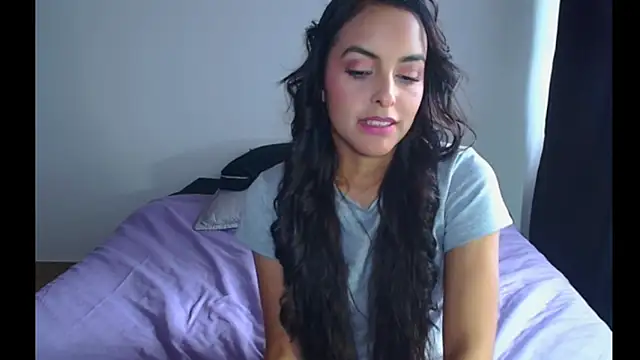 Snapshot of carog1c chatting on November 23, 2025, 5:57 pm carog1c online show from November 23, 2025, 5:57 pm