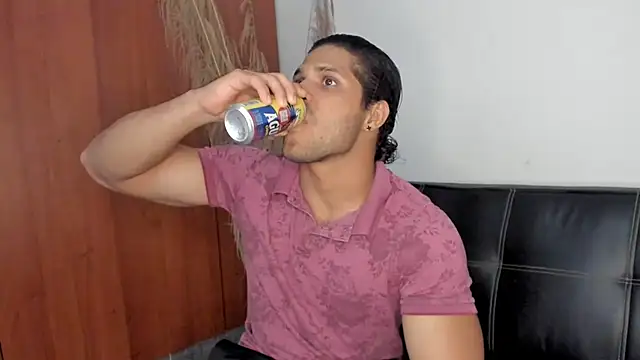 Evansdark1 online show from October 24, 2025, 11:34 pm