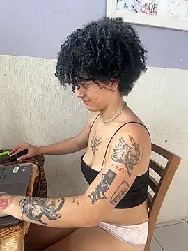 Snapshot of CamillyBlum chatting on November 21, 2025, 7:56 pm CamillyBlum online show from November 21, 2025, 7:56 pm