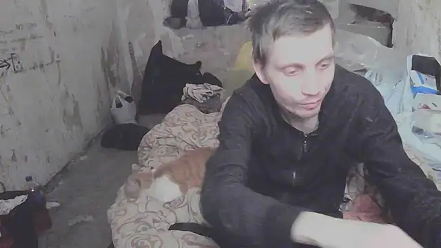 makarov1993 online show from November 17, 2025, 11:38 am