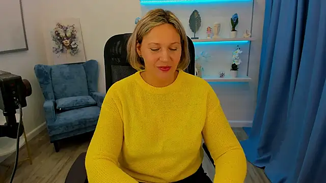 NinaStarle online show from October 4, 2025, 11:52 am