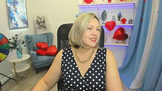 NinaStarle online show from February 11, 2026, 11:48 am