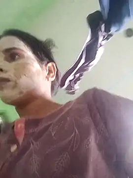 Snapshot of JHILMIL chatting on October 31, 2025, 4:35 am JHILMIL online show from October 31, 2025, 4:35 am