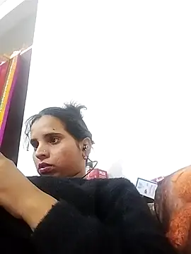 Snapshot of JHILMIL chatting on November 9, 2025, 5:11 pm JHILMIL online show from November 9, 2025, 5:11 pm