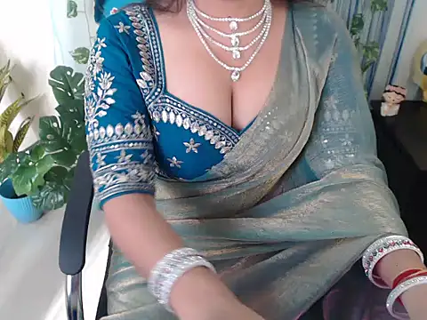 anika bold online show from September 16, 2025, 3:18 am