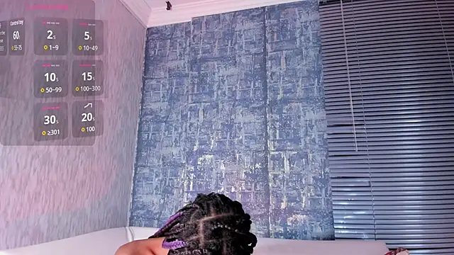 Snapshot of NathalyLeen chatting on November 14, 2025, 8:40 pm NathalyLeen online show from November 14, 2025, 8:40 pm