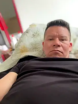 Manu0586 online show from September 17, 2025, 5:36 pm