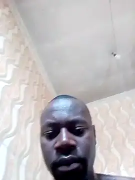 Snapshot of Tayzortee chatting on September 23, 2025, 2:31 pm Tayzortee online show from September 23, 2025, 2:31 pm