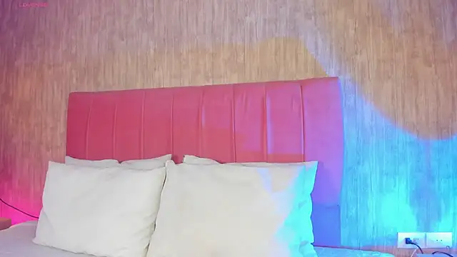 Kendra kobein online show from November 25, 2025, 7:47 pm