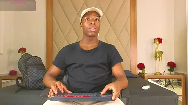 Snapshot of CharlesBrown_ chatting on May 29, 2026, 7:23 pm CharlesBrown online show from May 29, 2026, 7:23 pm
