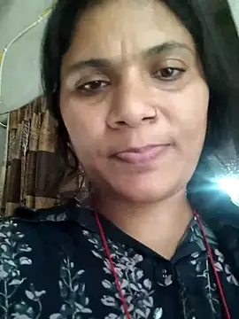 couple 71 online show from October 29, 2025, 7:21 am