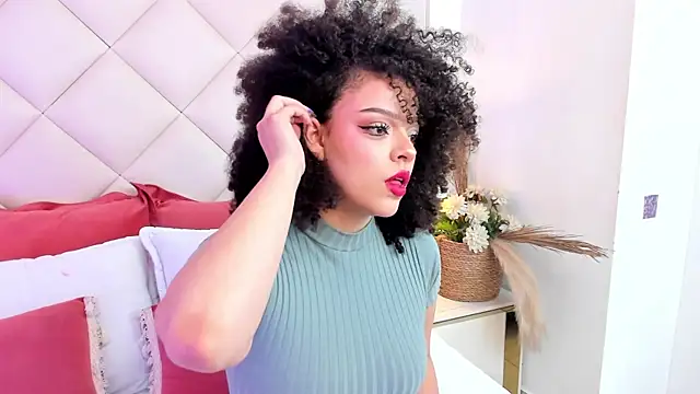 LilBoonew online show from September 25, 2025, 11:36 am