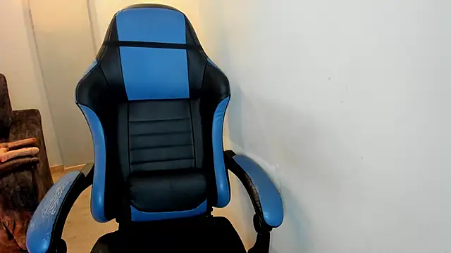 Scarbadgirl  online show from December 20, 2025, 4:08 am