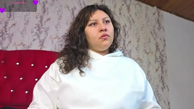 Larissa Antonella online show from September 28, 2025, 7:52 pm