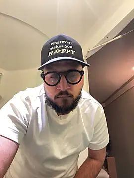 ariseen online show from November 20, 2025, 9:14 pm