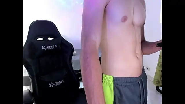 Oliver and kalypso online show from September 24, 2025, 10:24 pm