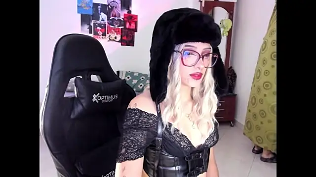 Oliver and kalypso online show from October 25, 2025, 2:52 am