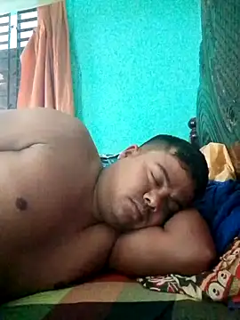 CatchingBouquet online show from November 20, 2025, 4:34 am