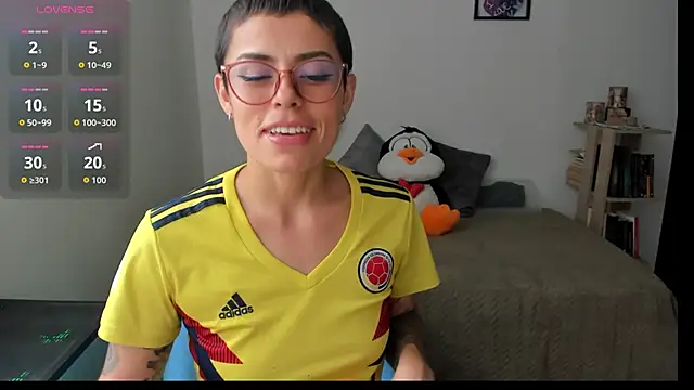 natt op online show from October 28, 2025, 9:39 pm