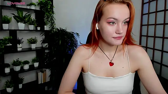 Ida FaneStain online show from September 28, 2025, 2:28 am