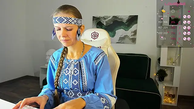 Snapshot of Eliza_Wilsoon chatting on September 22, 2025, 1:51 am Eliza Wilsoon online show from September 22, 2025, 1:51 am