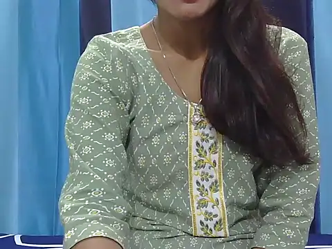 Aarti misty71 online show from November 27, 2025, 5:09 am